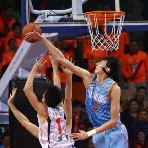  北控男篮多点开花，主场大胜南京同曦队