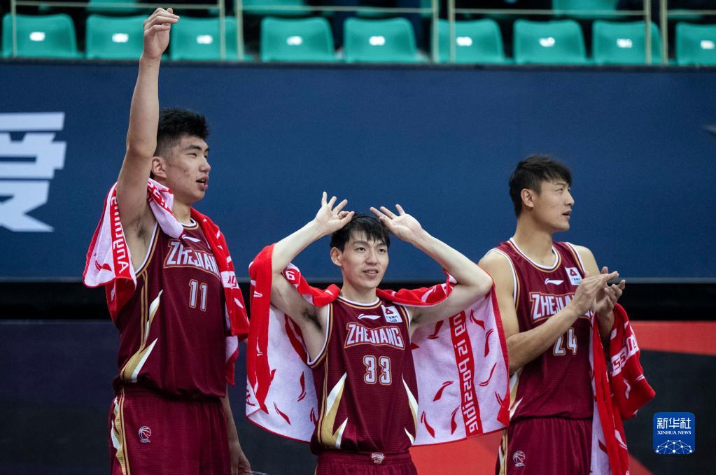  孙铭徽准三双广厦力克浙江稠州金租